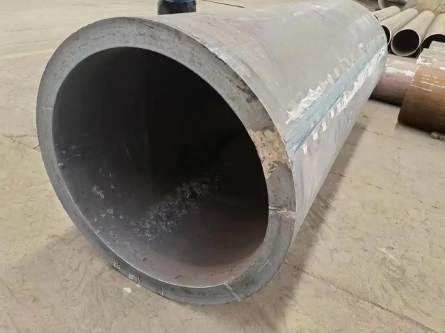 加查30CrMo大口径无缝钢管